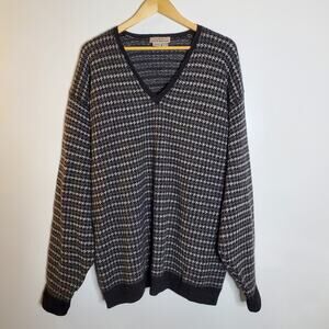 AKA Eddie Bauer Men's 100% Lambswool striped v-neck sweater Size XXL